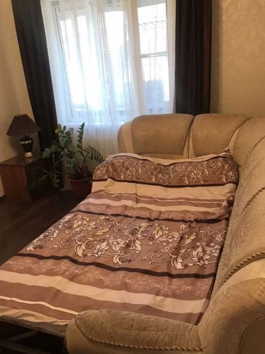 Дава се под наем Едностаен апартамент в Пловдив, Тракия - 45 кв.м за 153 € - Снимка #1