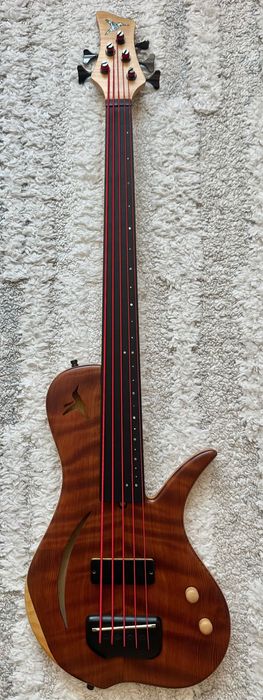 Бас китара BIRD YC5 2016