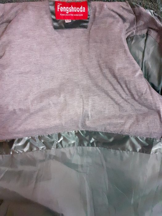 Прадаю куртку для девочек