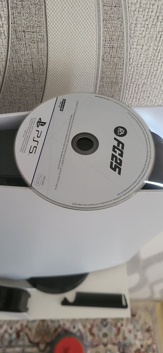 Продам пс5 (с играми)
