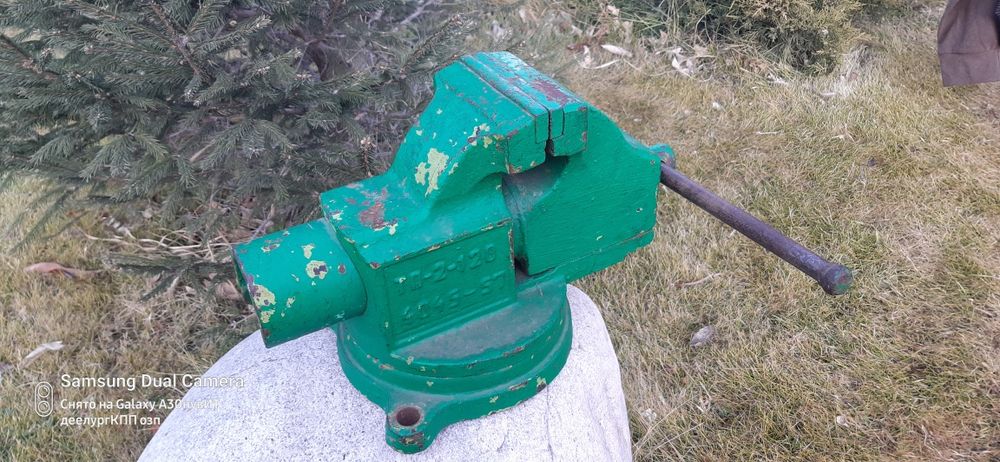 тиски ссср большие