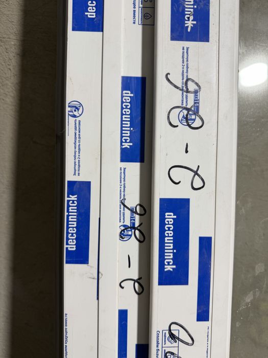 Продам пластиковое окно на балкон