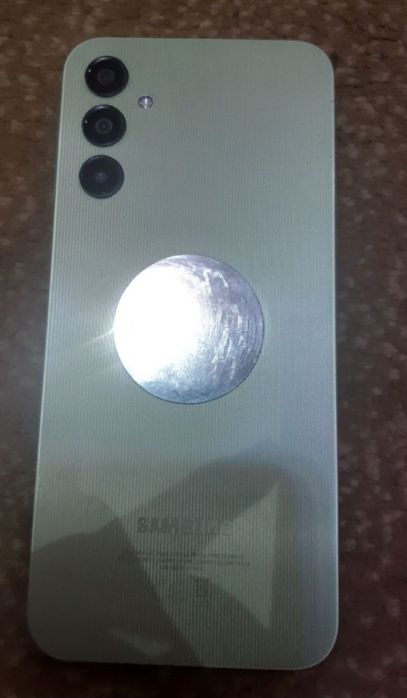 Samsung A14 sotladi
