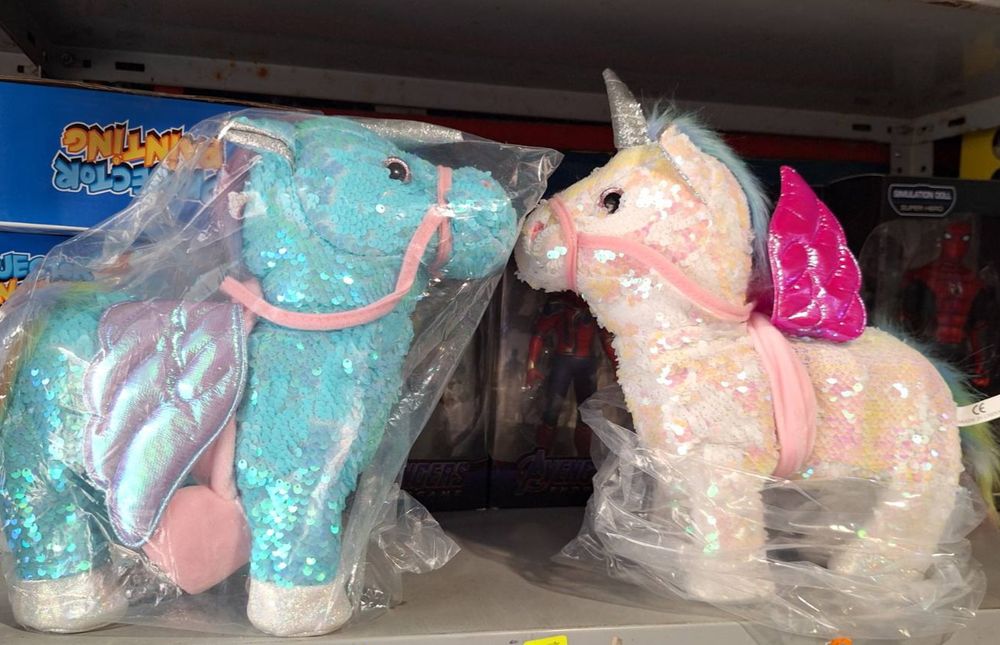 Плюшен ходещ еднорог