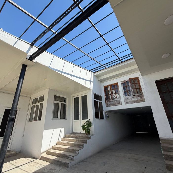 У́рикзор Мечеть Дом Участок 6 соток 200 м² 6 комнат по срочной цене