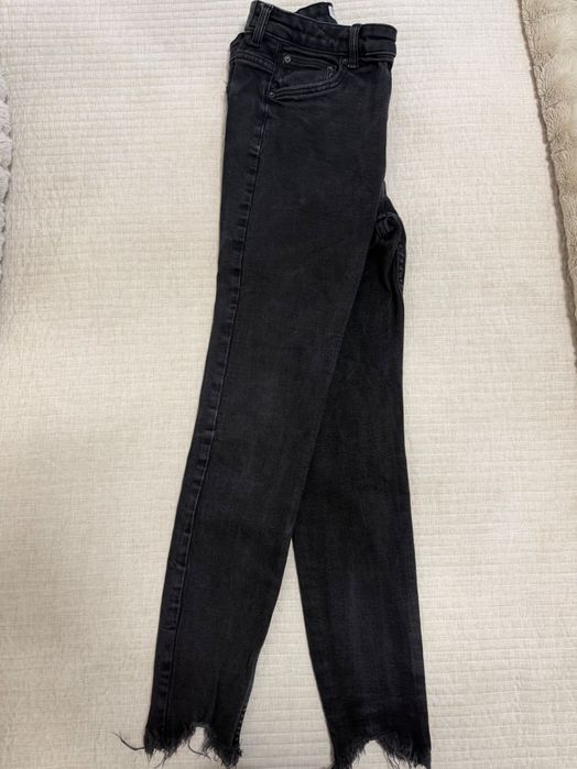 Skinny дънки Bershka, Размер 42