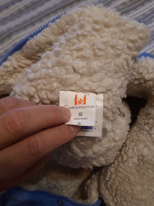 Продам детский зимний комбинезон