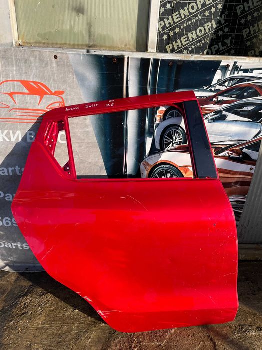 Задна дясна и предна лява  врата за Suzuki Swift 2020