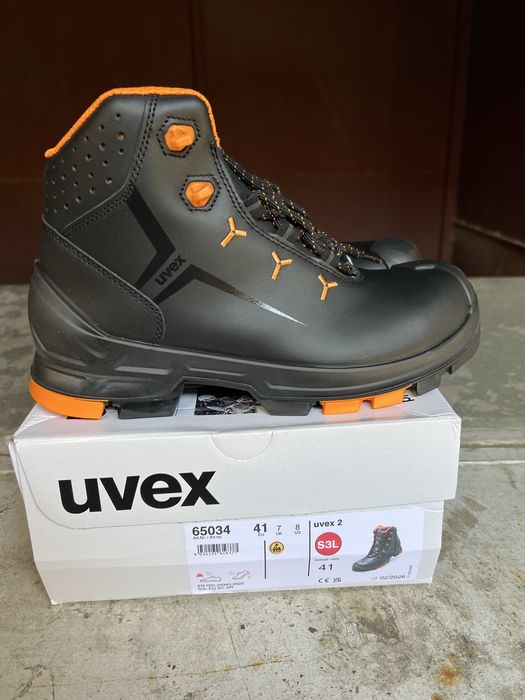 Vand bocanci protectie Uvex marimea 41