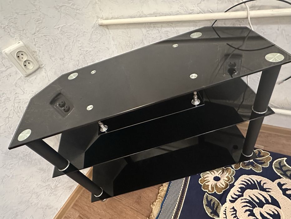 Подставка под телевизор