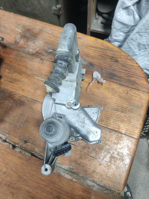 Продам комплект робот лада веста