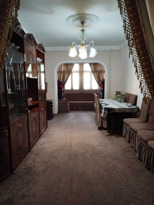 Продаётся квартира 3/1/5 Карасу-1 Среднее состояние Подвал Огород