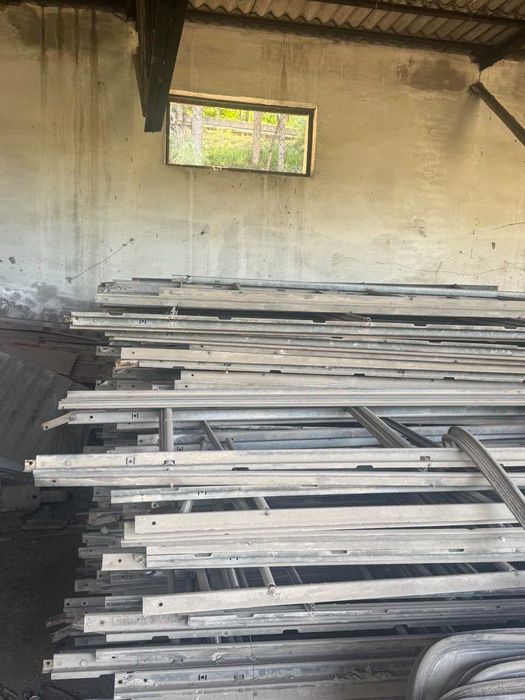 ISSIQXONA anjomlari sotiladi!