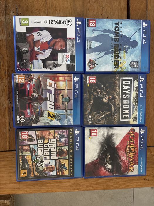 PS 4 slim 500 Gb 2 manete întreținuț