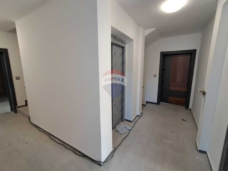 Продава се Двустаен апартамент в Варна, Виница - 52 кв.м за 736 €/кв.м - Снимка #15
