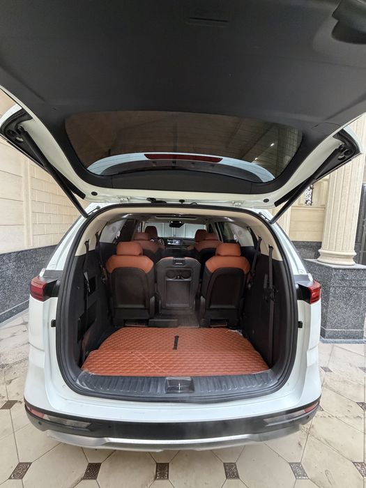 Kia Carnival Продается