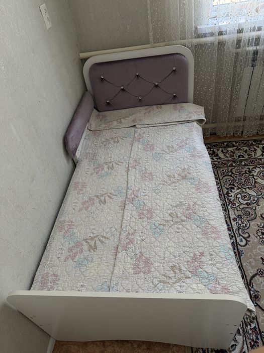 Детская кровать 2штук.