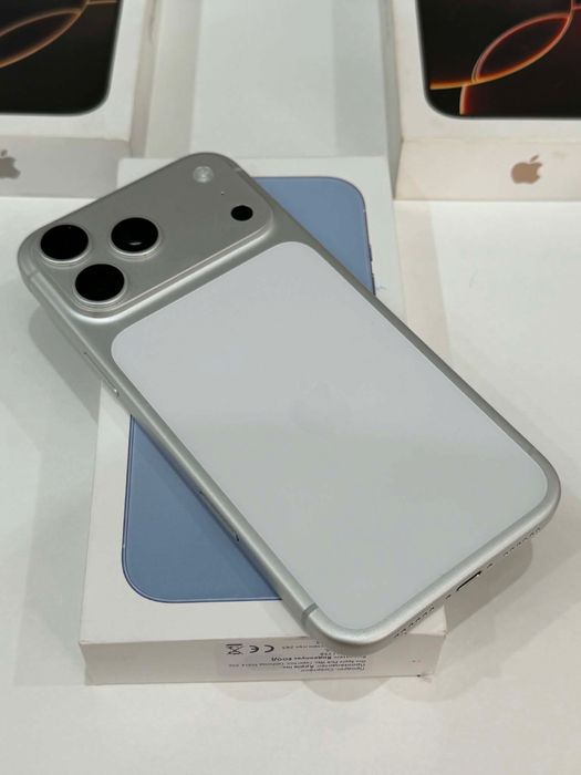 iPhone 17 Pro Max 256GB Silver