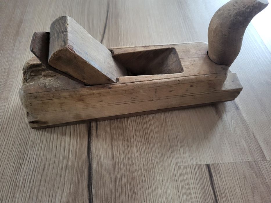 Rindea  veche din lemn