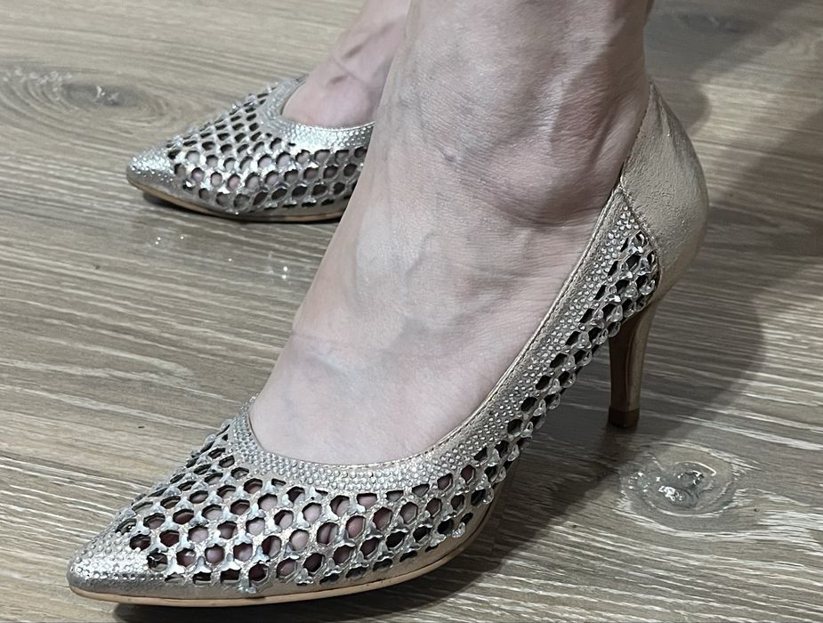 Туфельки блестящие летние