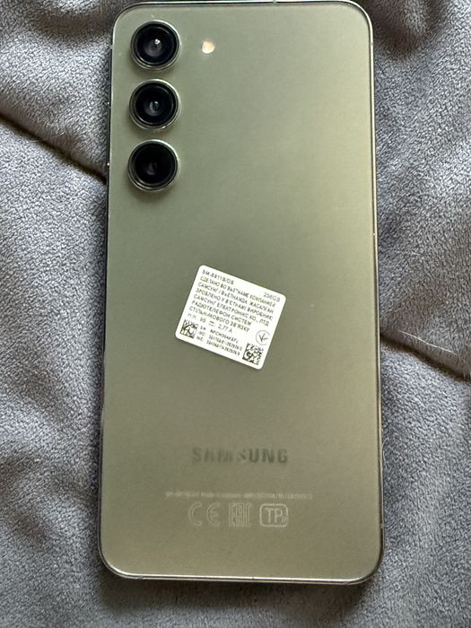 Самсунг S23 продам