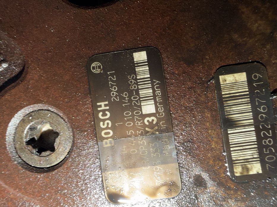 R70 Помпа за BMW