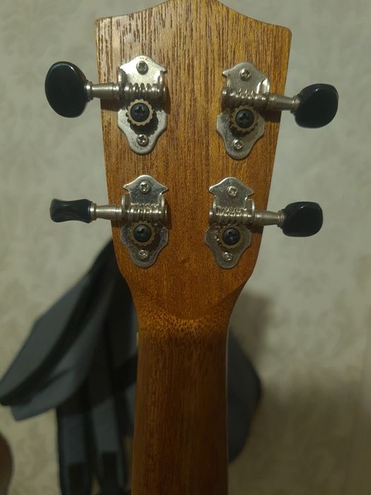 Укулеле Flight nuc200 NA