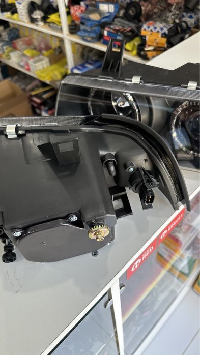 Фары BMW E36 БМВ