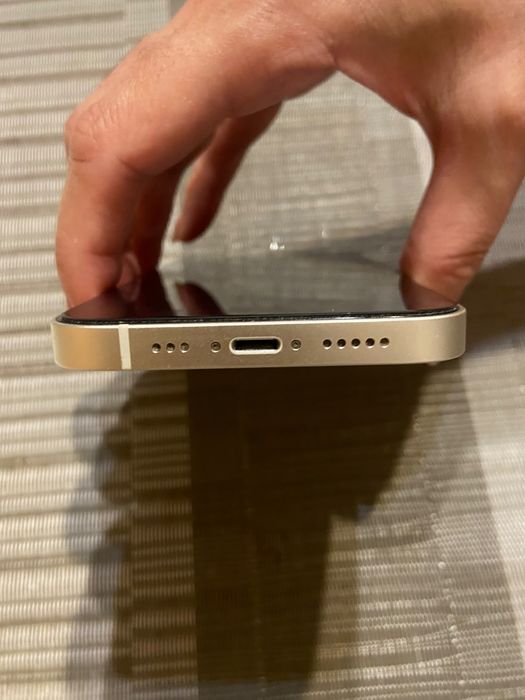 Продается IPhone 13. Состояние идеальное