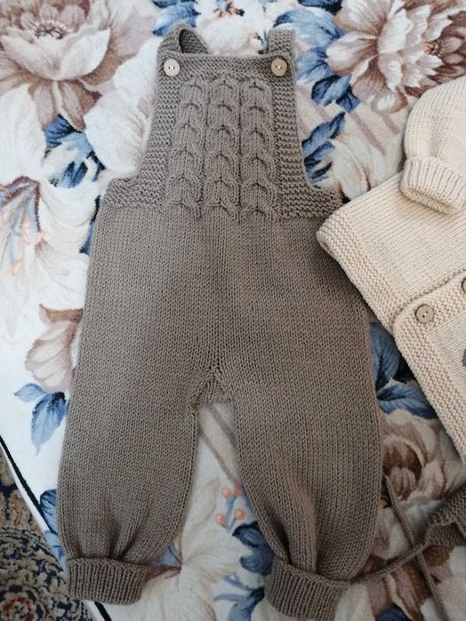 Детские вязаные вещи ручной работы