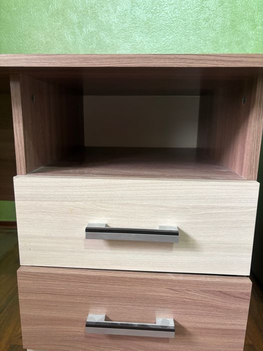 Стол компьютерный офисный