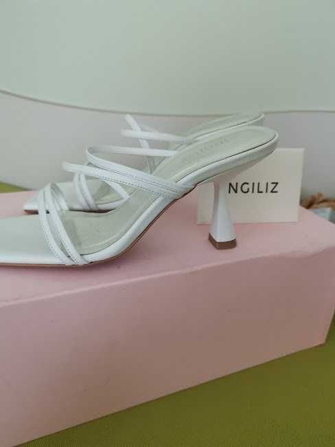 Бели Чехли INGILIZ №35