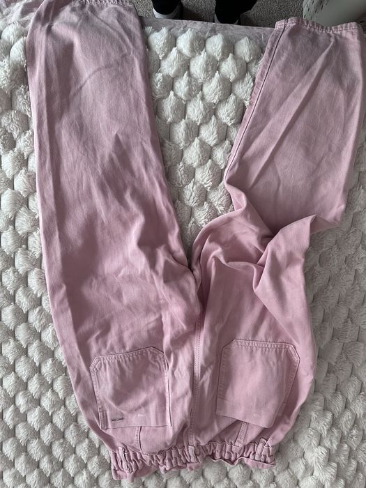 Еластични дънки ZARA