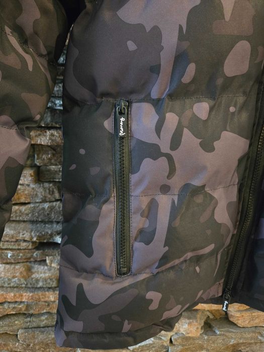 Детско яке Money / 11 - 12 г. Перфектно състояние с дефект