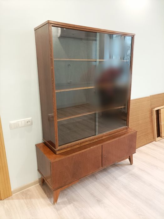 Сервант для посуды