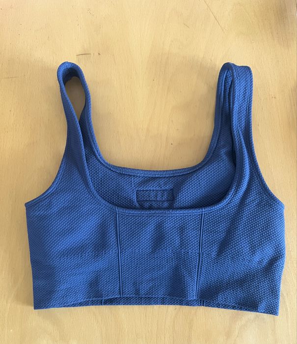 Спортен екип на Genezis