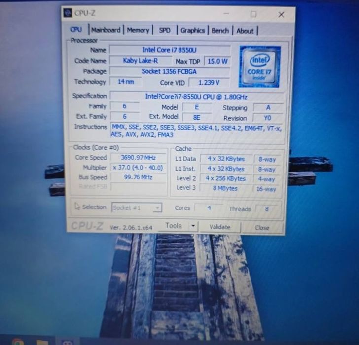 asus Vivobook FL8000U