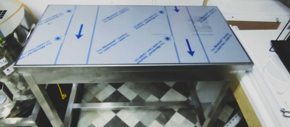 Masă de lucru inox nouă