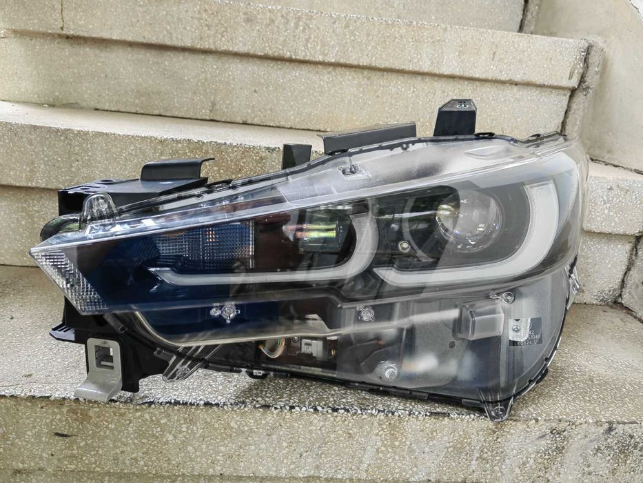 Фар Mazda CX5 LED 22г.+ ляв / Фар Мазда ЦХ5 Оригинален