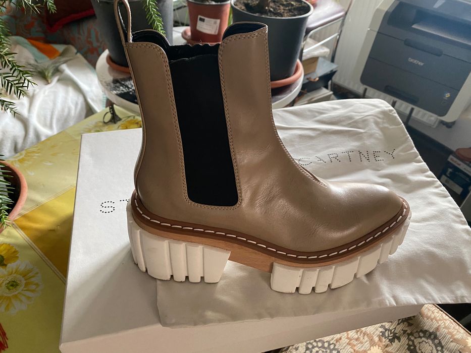 Ghete Stella McCartney model Emilie