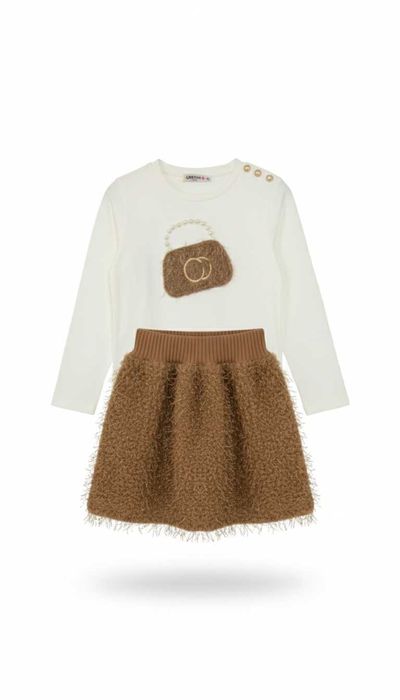 Комплект Блуза и Пола с Пух – Удобство и Стил