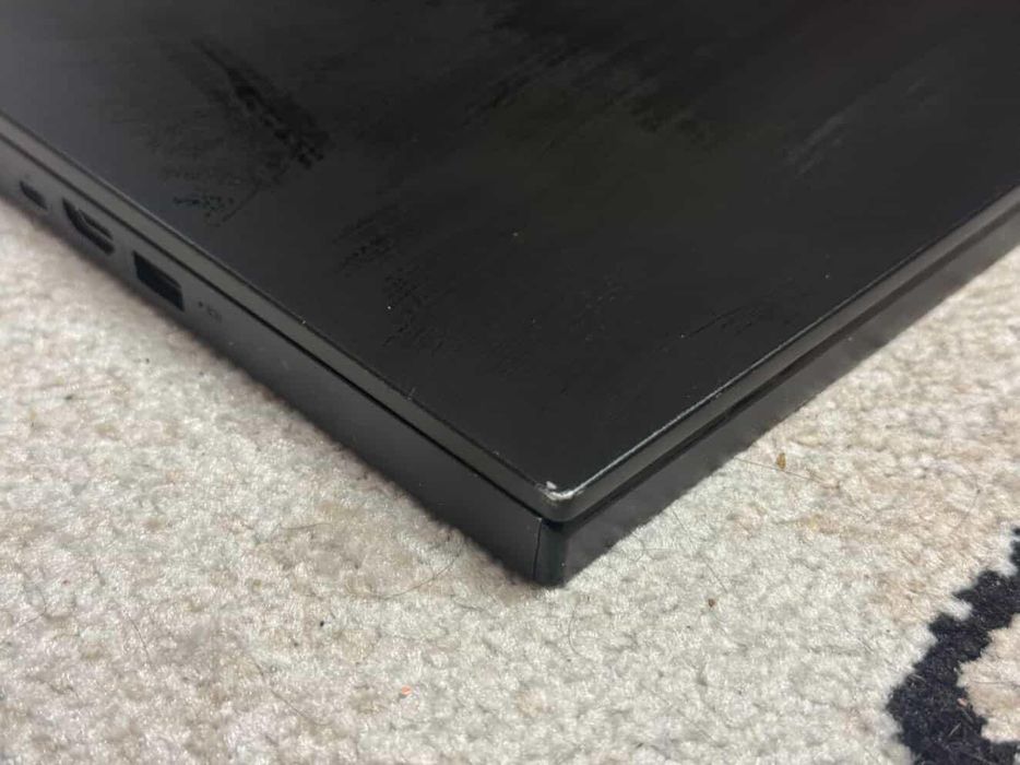 RTX 3080 16GB 1TB SSD 16GB Рам и Intel I7 11800H - MSI Stealth GS66