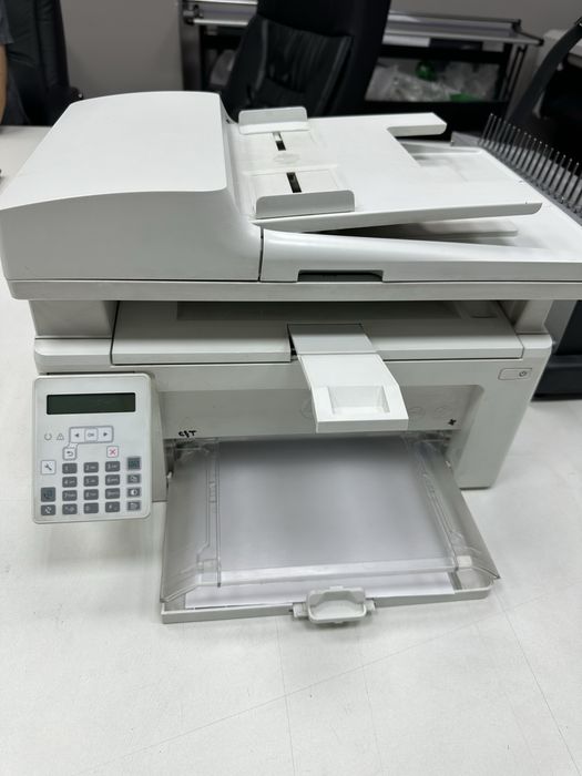 Продам МФУ HP LaserJet Pro M130fn