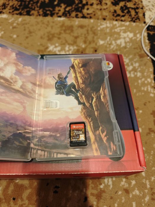 Consola Nintendo Switch + Joc Zelda BOTW