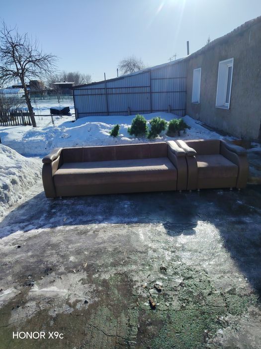 Продам диван бу 30000 с доставкой