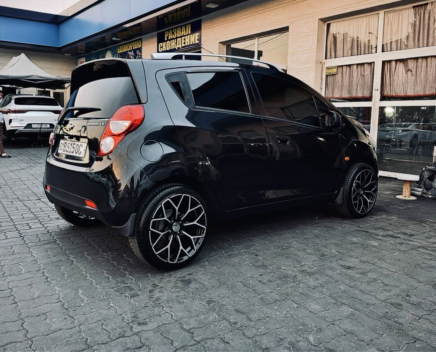 Spark Qora rang Avtamat