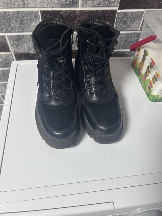 Демисезонные ботинки