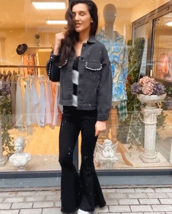 Чисто ново дънково яке