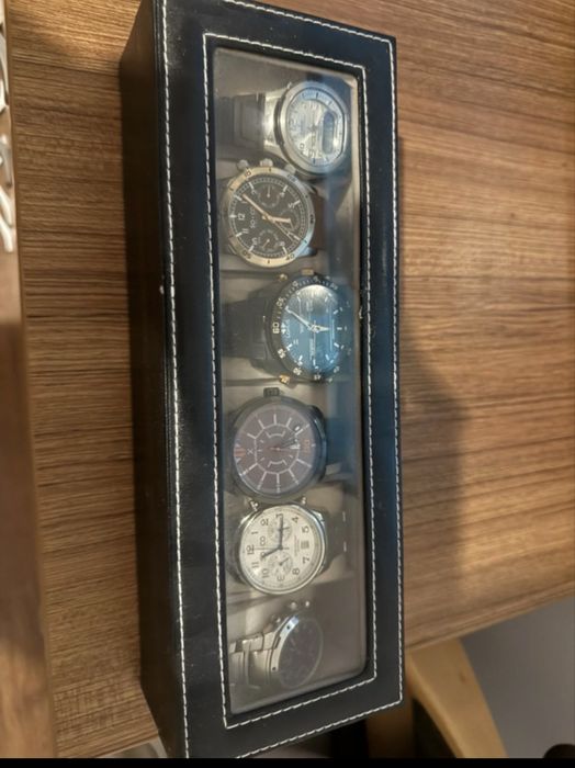 Colectie ceasuri plus cutie