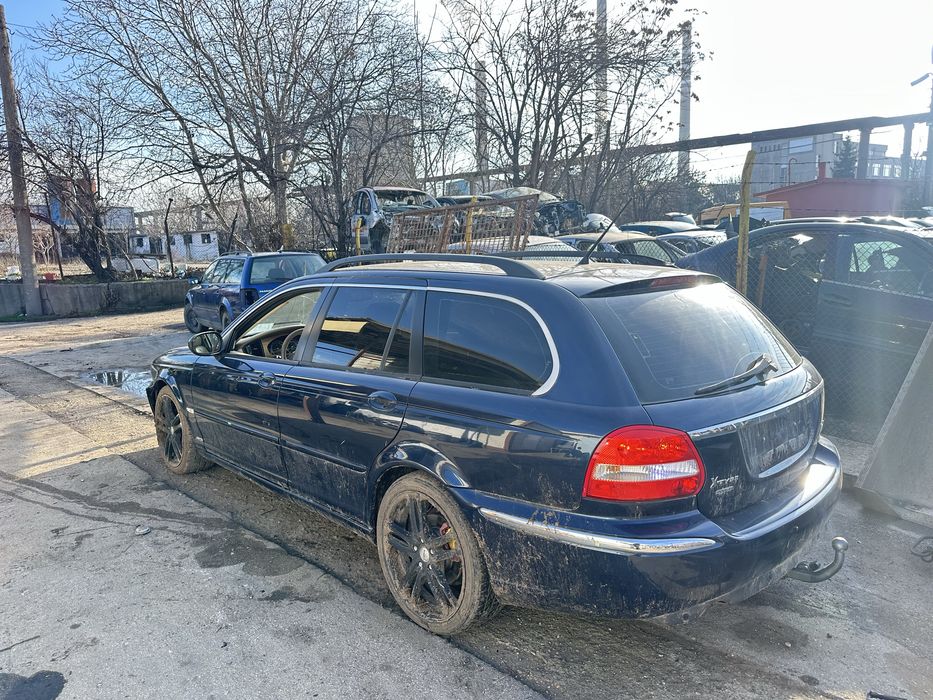Ягуар Jaguar Х тайп на части 2.5 бензин 4х4